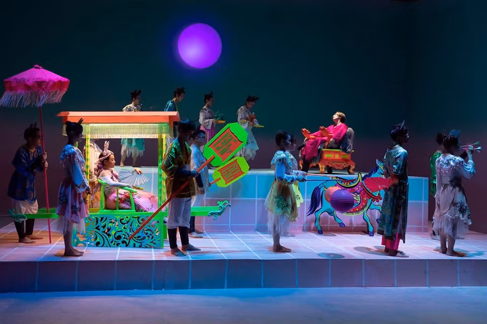 Cảnh quay đậm nét văn hóa trong MV đang gây sốt của Hoàng Thùy Linh.