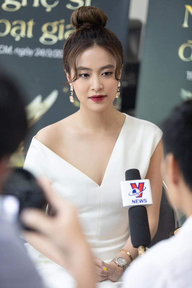 Trên trang cá nhân, Hoàng Thùy Linh vỡ òa hạnh phúc. Cô chia sẻ: "Biết rằng trong mùa Covid-19 này ai cũng phải lo cho sức khoẻ, kinh tế nhưng khi nhận được kết quả của giải thưởng Cống hiến năm nay thì Linh hạnh phúc vô vàn. Một lần nữa tất cả danh hiệu của những đề cử mình được tín nhiệm đều may mắn thuộc về các sản phẩm của mình".