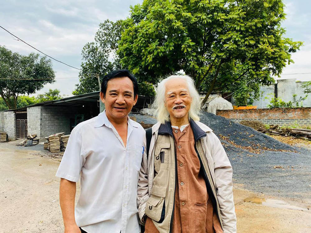 Được dịp hợp tác cùng NSƯT Anh Thái, Quang Tèo bày tỏ sự kính trọng với tiền bối của mình: “Ngày còn bé đã xem bác đóng phim rất hay, rất ngưỡng mộ. Nay lại được đóng chung phim với bác. Trân Trọng”.