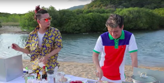 Vẫn sự khéo tay thường thấy, Đàm Vĩnh Hưng và Vũ Hà nhanh chóng hoàn thành món ăn và tìm kiếm những bạn trẻ ngẫu nhiên trên biển để chấm chọn cho mình. Vũ Hà khá đắc ý vì chắc mẩm lần này mình sẽ thắng cuộc trong thử thách này. Và kết quả mỹ mãn đã thuộc về Vũ Hà dù các bạn này đều là fan của Đàm Vĩnh Hưng.