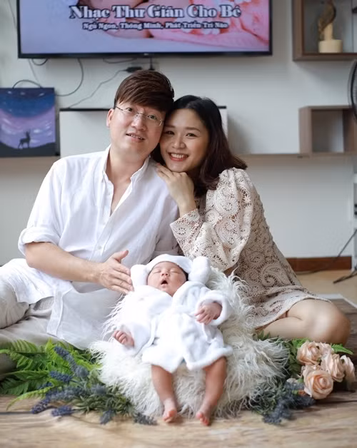 Đây là trái ngọt của nam ca sĩ và người yêu sau gần 7 năm hẹn hò.