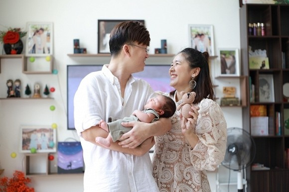 Được biết, bạn gái Sỹ Luân - Phương Thảo sinh con gái vào ngày 19/2.