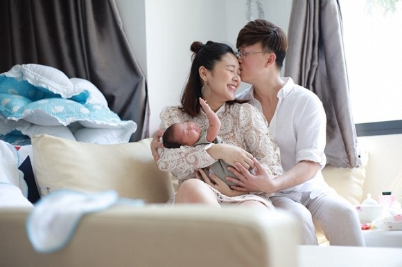 Lúc mới chào đời, con gái Sỹ Luân nặng 3,8kg và đến hiện tại là 5 kg.