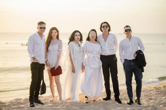 Hình ảnh Vũ Khắc Tiệp và cặp đôi Quách Ngọc Ngoan - Phượng Chanel.