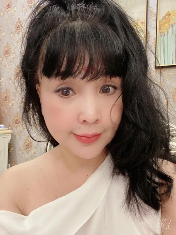 Mối quan hệ mẹ chồng nàng dâu giữa NSND Lan Hương và Nhật Hạ rất tốt đẹp.