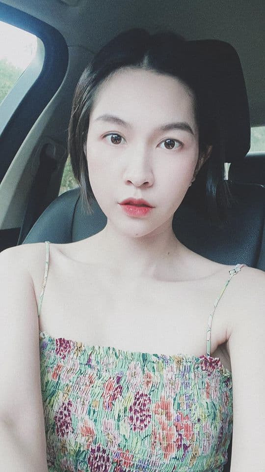 Nhan sắc "gây mê" của con dâu nghệ sĩ Lan Hương.