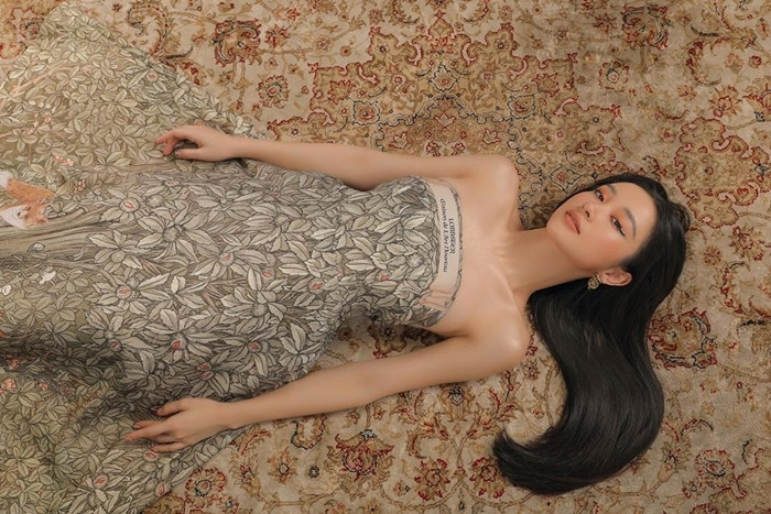 Jun Vũ xinh đẹp như nàng công chúa trong tạo hình mới nhất.