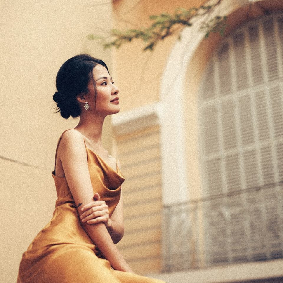 Tuy nhiên, sau khi đăng quang, Hoa hậu Trần Thị Quỳnh rời xa showbiz, chọn con đường kinh doanh cho mình bởi cô muốn sự bứt phá, muốn tìm cho mình một con đường đi riêng.