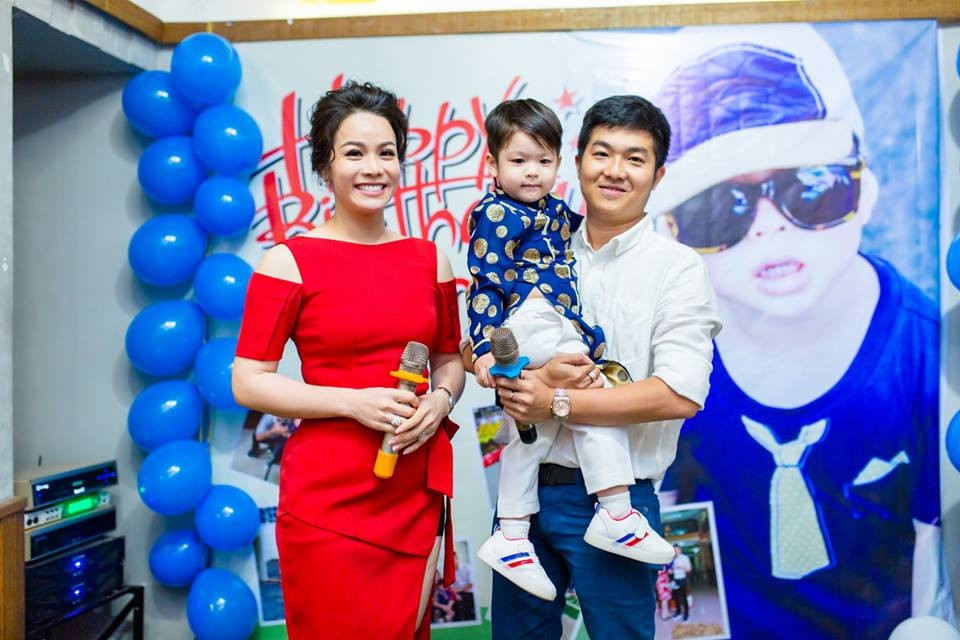 Chong cu Nhat Kim Anh: “Luc con con nho, bi benh, sao khong gianh nuoi?“