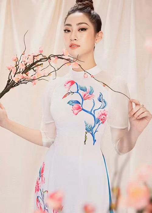 Trở về từ Miss World, cô đảm nhận vai trò đại sứ hình ảnh cho Festival Hoa Đà Lạt 2019.