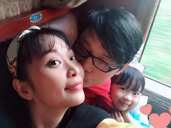 So với ngày xưa, Lê Kiều Như không thay đổi nhiều về ngoại hình. Cô vẫn giữ được thân hình nóng bỏng như thời con gái và vẫn thích ăn mặc trang sexy khoe đường cong cơ thể.