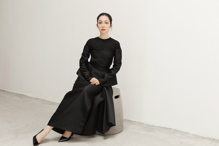 Nhờ sự am hiểu thời trang và phối đồ khéo léo, Linh Nga luôn xuất hiện hoàn hảo trước mắt công chúng.