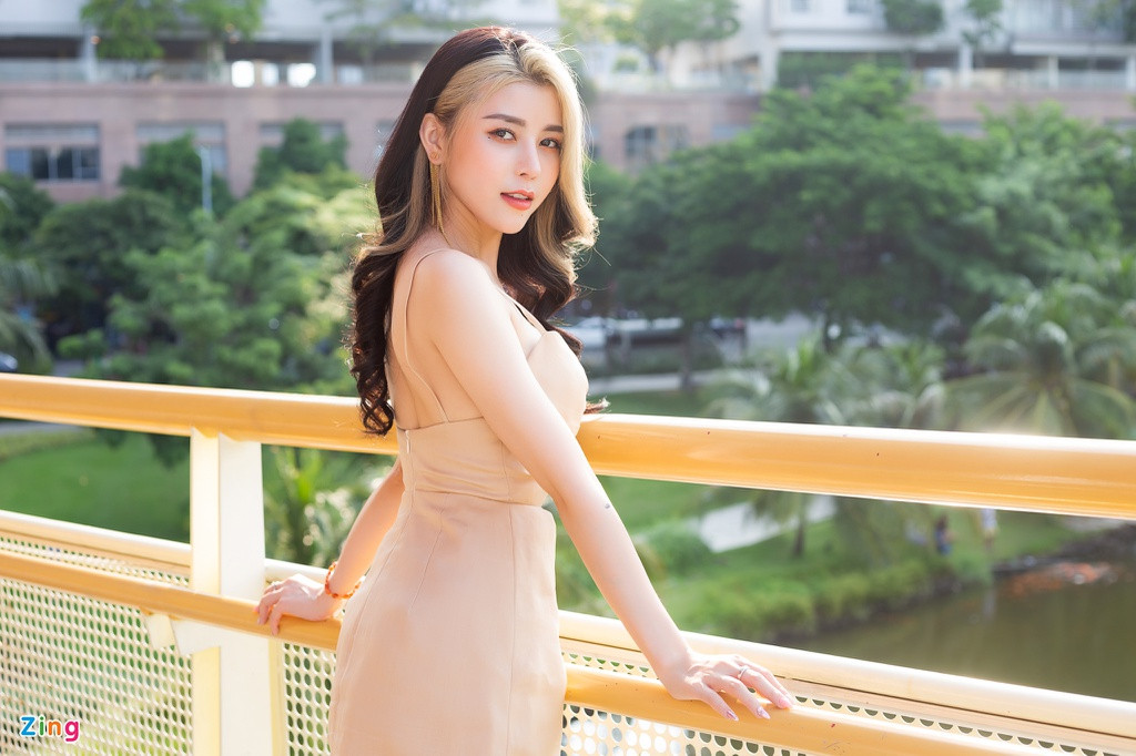 Với ngoại hình hiện tại, Ngọc Ánh cho biết cô tự tin và thấy mình đẹp hơn. Giọng ca Nói trước bước không qua tiết lộ cô đặc biệt yêu thích nhóm nhạc BlackPink nên thường xuyên theo dõi, học hỏi phong cách thời trang của các cô gái nhà YG.