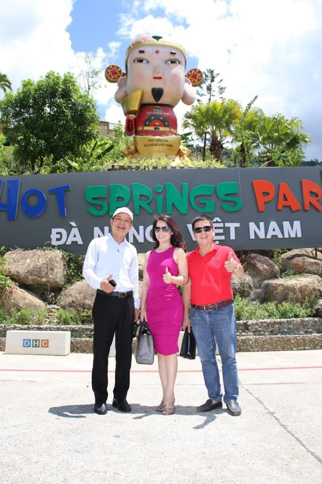 Trước đó, đầu năm 2020, Chí Trung gây xôn xao khi lộ thông tin đã ly hôn Ngọc Huyền và có bạn gái mới. Đặc biệt, chuyện hôn nhân tan vỡ của Chí Trung do Ý Lan tiết lộ.