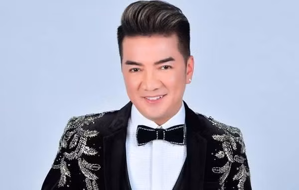 Xuyt xoa truoc chu viet tay dep 