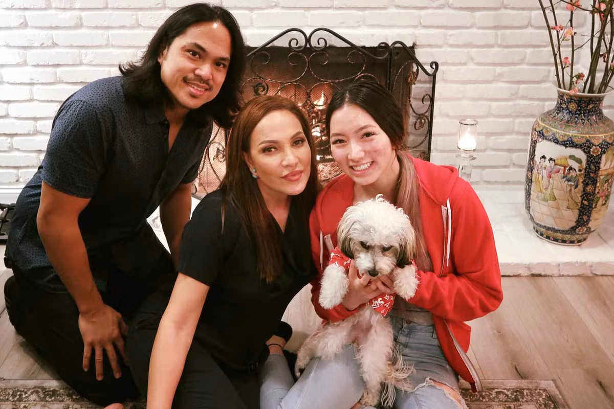 "Roland dành tình thương rất lớn cho Isabella. Con gái tôi cũng cảm nhận được tình cảm đó nên từ lâu đã xem Roland như một thành viên trong gia đình rồi".