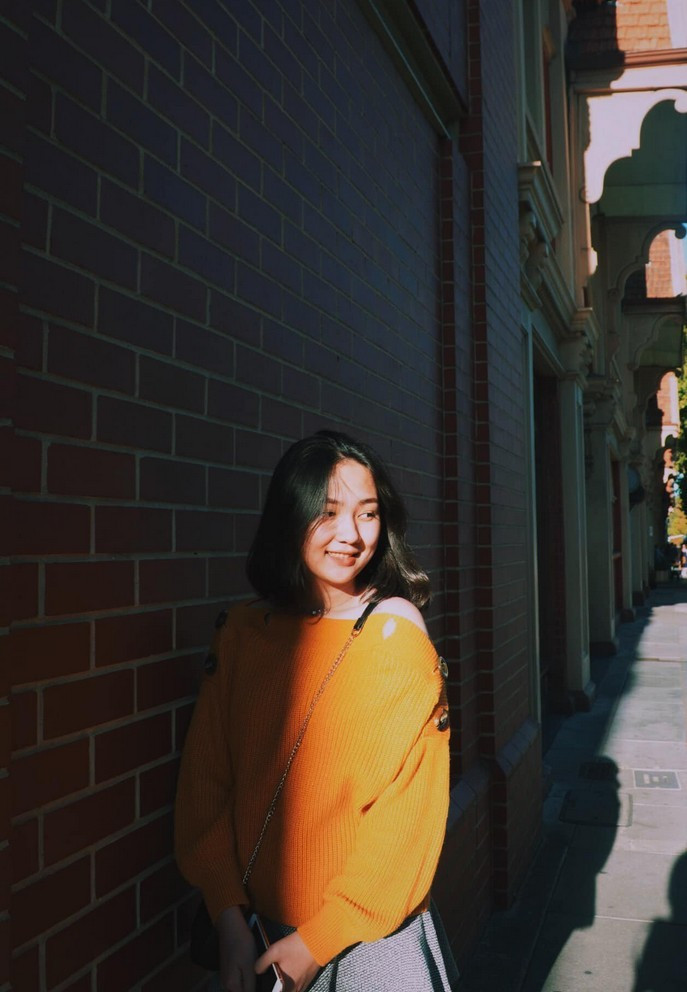 10X thỉnh thoảng còn cover những ca khúc hot và chia sẻ đến bạn bè của mình.