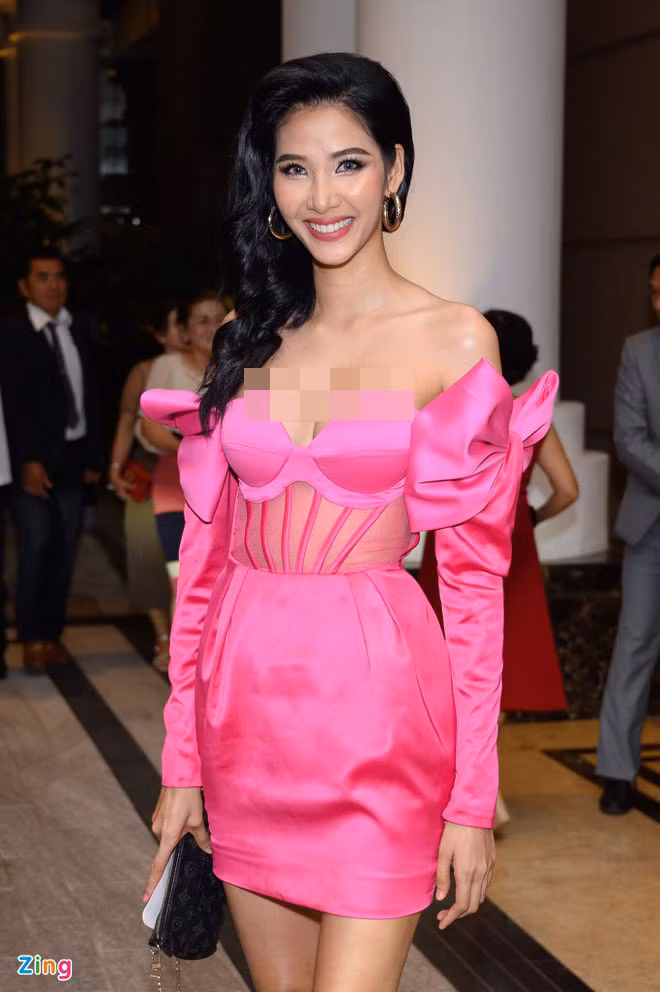 Hoang Thuy va loat sao gay tranh cai vi mac lo di dam cuoi