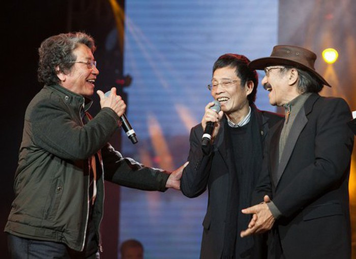 Nhac si Pho Duc Phuong bi ung thu tuy, dong nghiep sung sot