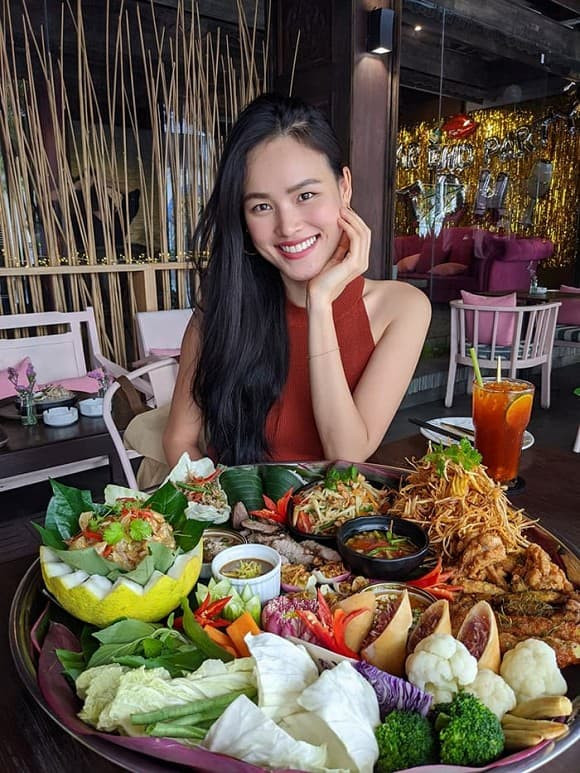 Tuyet Lan lay chong lan 2 sau chua day 1 nam cong khai ly hon?-Hinh-4