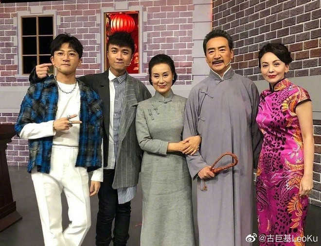 Sau khi phát sóng, tác phẩm đã lấy đi nước mắt của hàng triệu khán giả nhờ diễn xuất nhập tâm của dàn diễn viên. Đây cũng là vai diễn để đời của các nghệ sĩ. Những nhân vật như "dì Tuyết", "Y Bình" đến nay vẫn xuất hiện trên mạng xã hội trong hình ảnh chế và trở thành "tính từ" khi mô tả một con người.