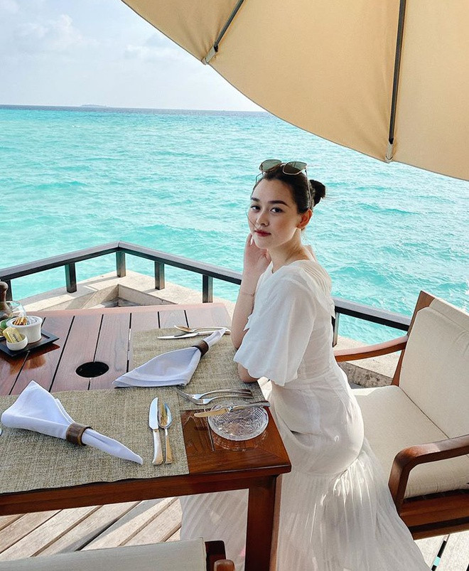 Ro tin Tuong San da dinh hon voi ban trai thieu gia, quan ly len tieng-Hinh-3