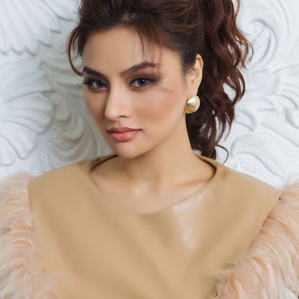 Trước Kha Ly, nhiều mỹ nhân Việt từng bị quấy rối, trong đó có Thu Phương. Cựu người mẫu từng gây xôn xao khi tiết lộ là nạn nhân bị ông trùm Hollywood - Harvey Weinstein quấy rối tình dục 9 năm trước.