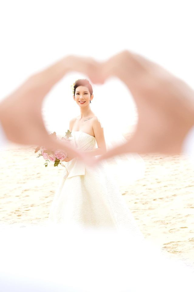 Theo tiết lộ của nhiếp ảnh gia này, đám cưới siêu mẫu Xuân Lan đã diễn ra tại 1 resort ở Đà Nẵng.