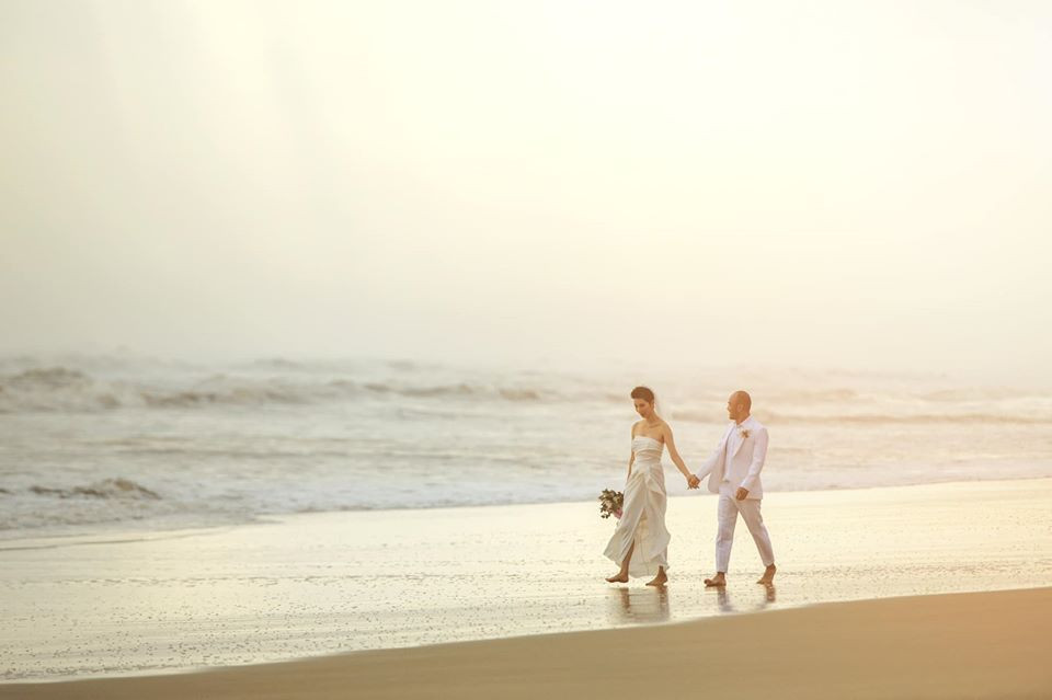 "Chúc anh chị hạnh phúc. Biết nói gì hơn nữa để chúc mừng chị. Sau bao ngày cuối cùng cũng được xả bớt một bí mật. Nhẹ lòng chút", Jundat chia sẻ.