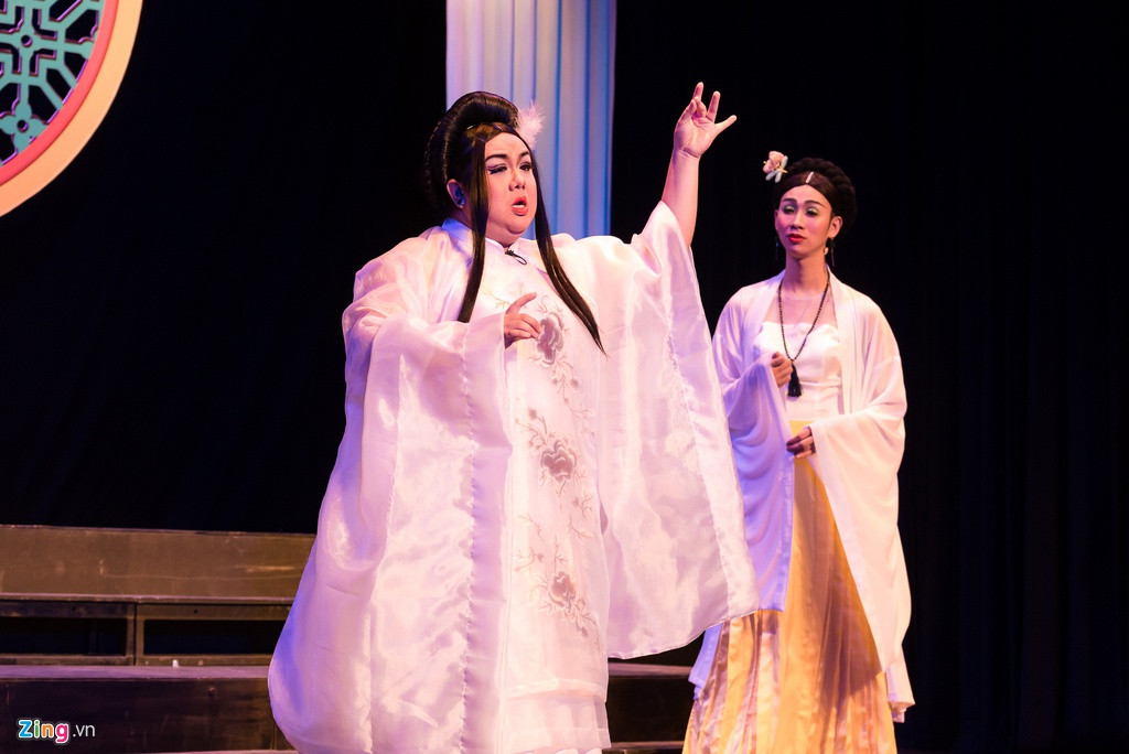 Trong đó, từ mùng Một đến mùng 6 Tết, mỗi ngày sân khấu sẽ diễn 3 suất.