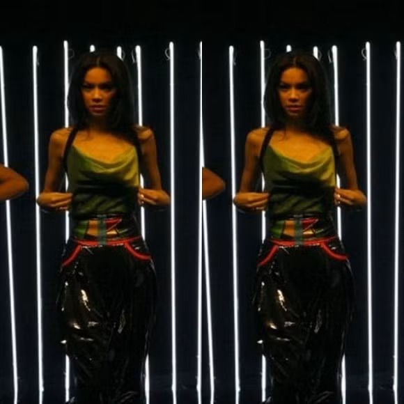 Het hon anh qua khu Ho Ngoc Ha 