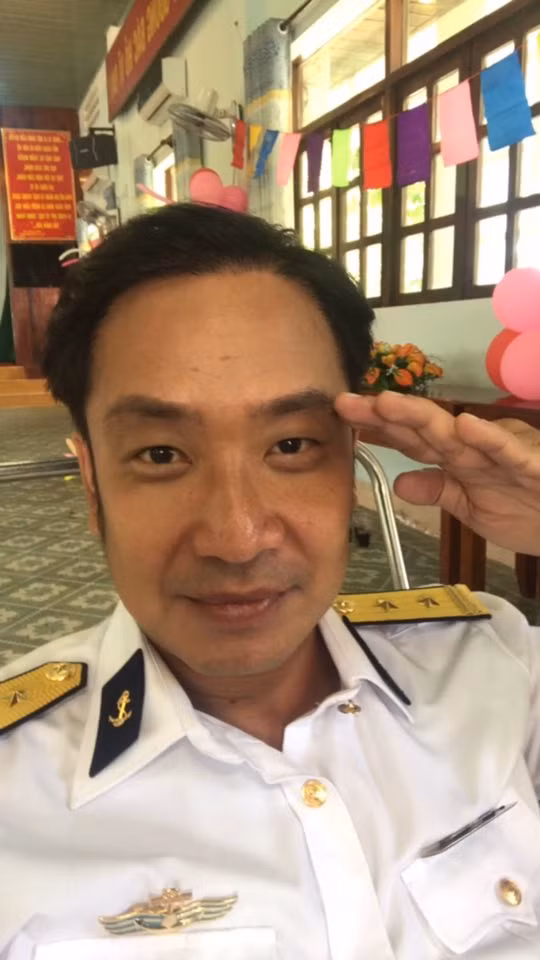 Đình Hiếu từng tham gia nhiều bộ phim truyền hình như: "Hương phù sa", "Nghề báo", "Gọi giấc mơ về", "Sóng gió cuộc đời", "Cổng mặt trời", "Ông trùm"...