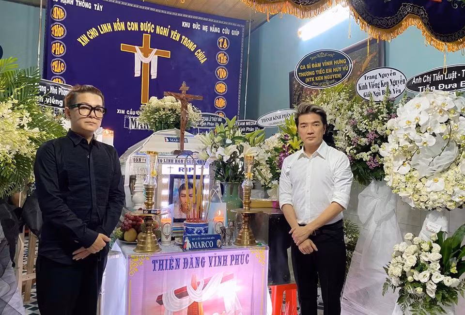 Dam Vinh Hung - Vu Ha den vieng nha thiet ke tai hoa Ken Nguyen-Hinh-2