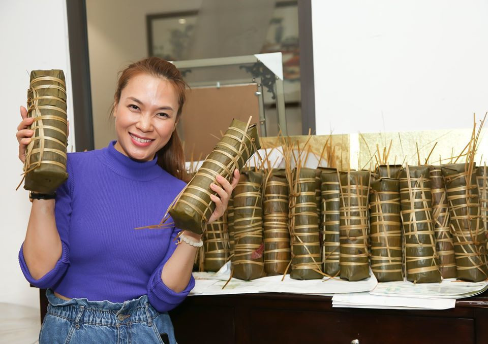 Sau 12 giờ, Mỹ Tâm hoàn thành thành phẩm cuối cùng của mình.