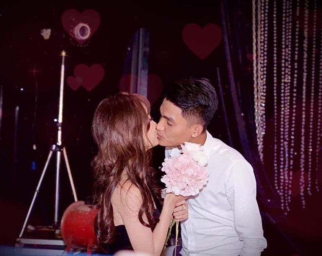 Mac Van Khoa va Thao Vy xac nhan cuoi sau 5 nam yeu