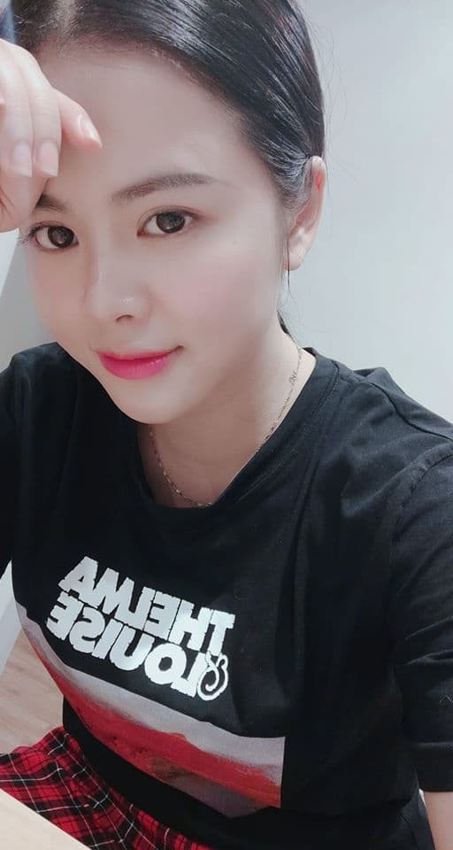 Hình ảnh diễn viên đóng cặp cùng Trọng Hưng trong phim "Đi qua mùa hạ".