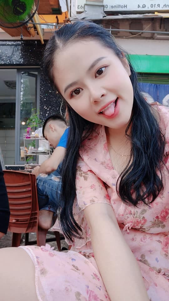 Quỳnh Đan tập trung vào kinh doanh và gần như vắng bóng kể từ khi đóng chính "Đi qua mùa hạ".