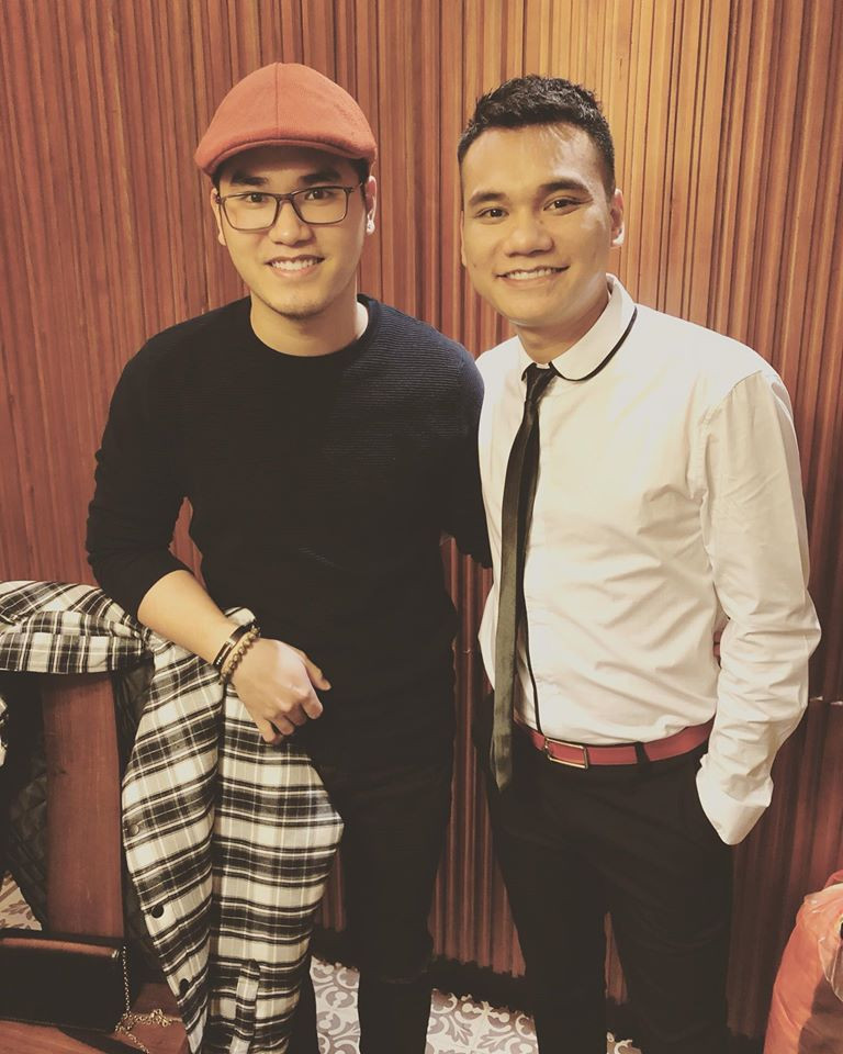 Khắc Việt từng chia sẻ, 90% thành công trong sự nghiệp hiện tại của anh đều do một tay Khắc Hưng mà nên.