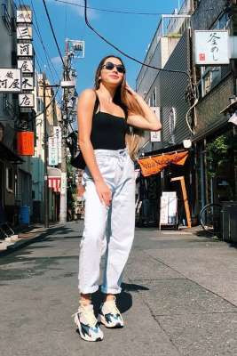 Bước vào tuổi thiếu nữ, Quỳnh Tiên càng bộc lộ rõ nhan sắc của mình cùng chiều cao ấn tượng.