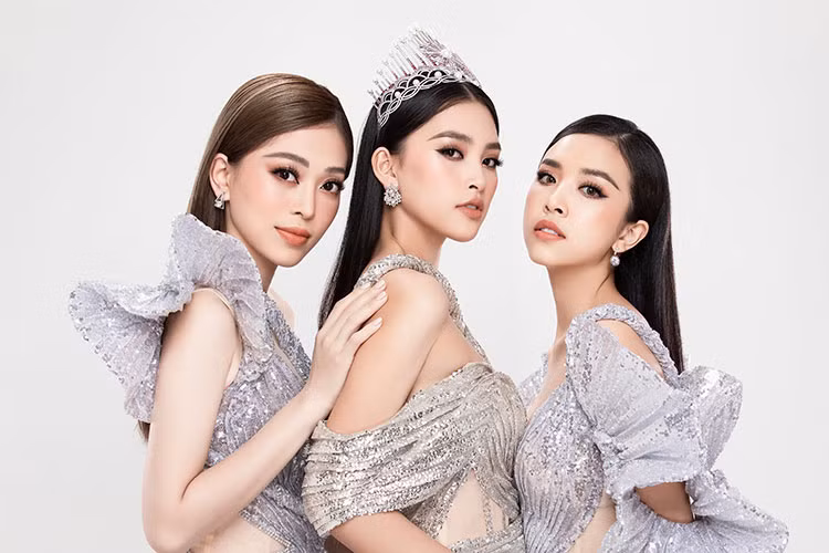 Đặc biệt, dự án nhân ái mang tên "Hành trình của nước" của Hoa hậu Tiểu Vy đã mang đến cuộc sống tốt hơn cho người dân Bản Nịu (Quảng Bình).