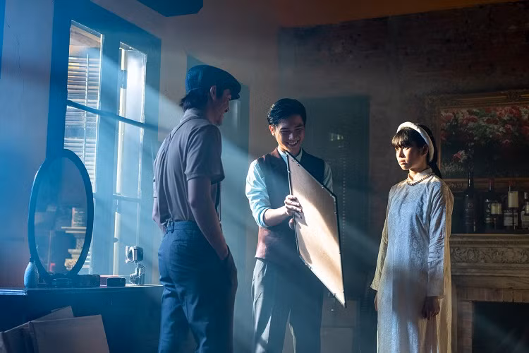 Khanh Van “Mat biec” bat ngo xuat hien trong MV cua Dam Vinh Hung-Hinh-2