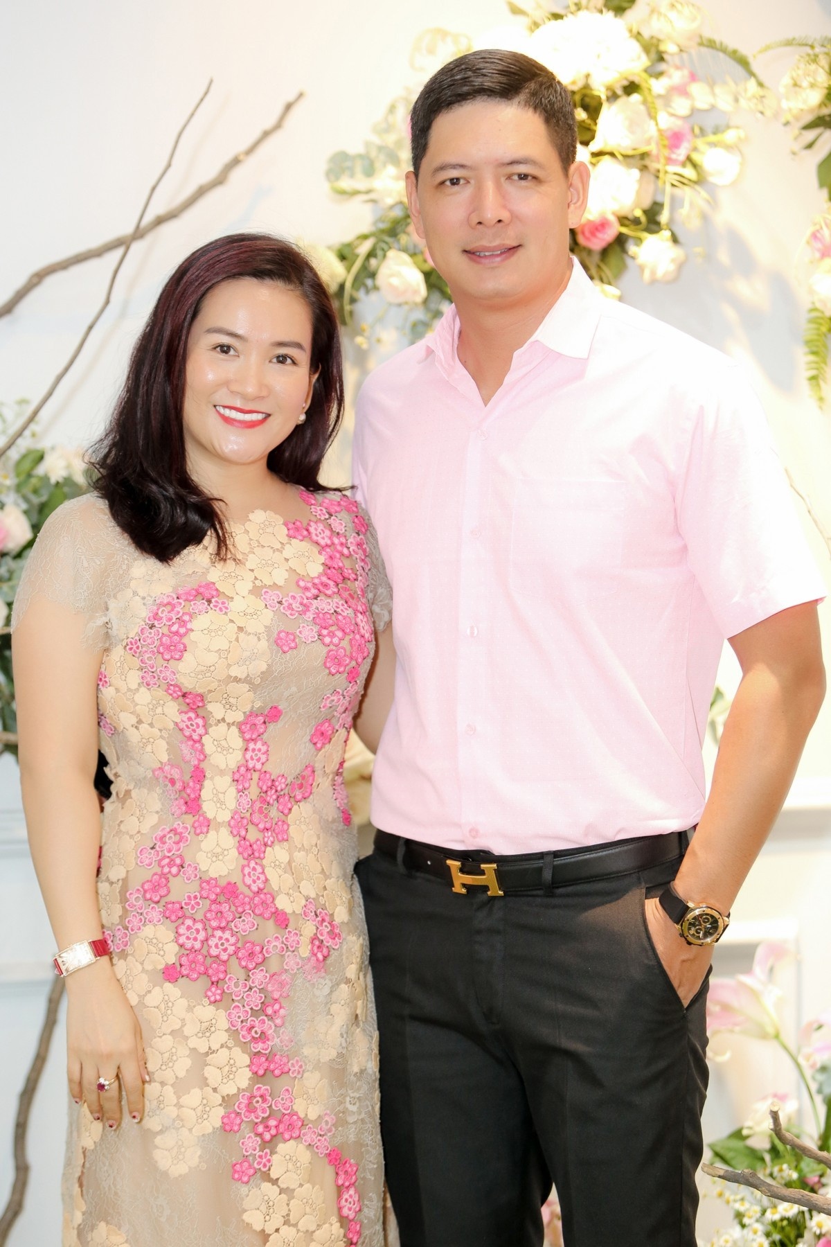 Bình Minh và bà xã Anh Thơ hội ngộ cùng dàn sao Việt.