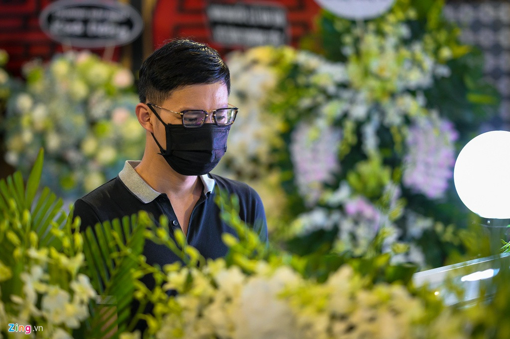 MC Anh Quân cho biết nhớ mãi nụ cười tươi tắn và tinh thần lạc quan của Mai Phương.