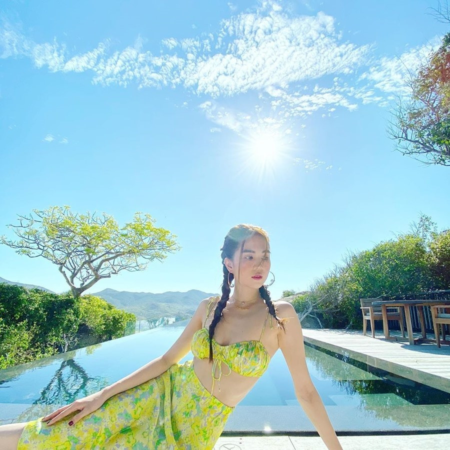 Ngọc Trinh từng được mệnh danh là mỹ nhân sở hữu "vòng eo 56" nhỏ nhất showbiz Việt.