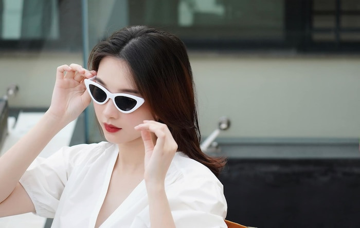 Hoa hau Dang Thu Thao dep tuyet tran qua ong kinh chong dai gia-Hinh-2