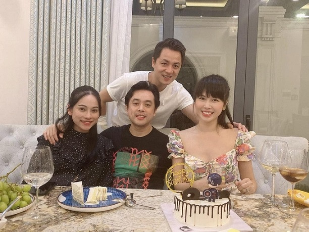 Gia đình Dương Khắc Linh và Đăng Khôi gặp gỡ trong một buổi tiệc sinh nhật.