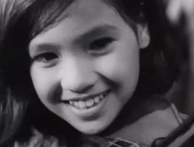 Năm 1974, phim "Em bé Hà Nội" được công chiếu. Với diễn xuất chân thực, Lan Hương đã trở thành diễn viên nhí ghi dấu ấn trong điện ảnh Việt Nam.