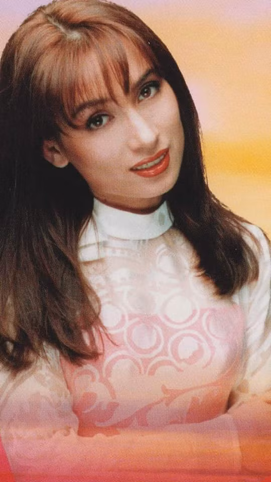 Chính vì vậy, đã qua thời kỳ đỉnh cao nhưng Phi Nhung vẫn là giọng ca được nhiều người yêu mến.