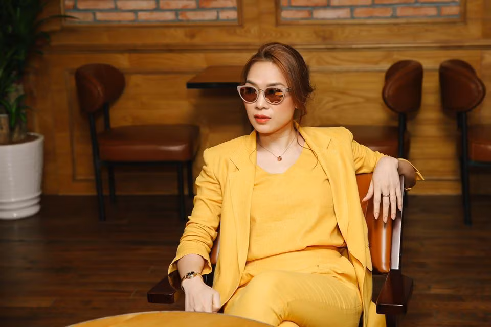 Có lẽ vì quá mải mê với công việc nên Mỹ Tâm vẫn chưa màng đến chuyện kết hôn và chưa một lần công khai danh tính về người yêu trước truyền thông.