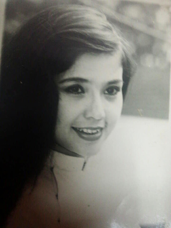 Với thành công của vai diễn này, Lan Hương đi thẳng vào nghề diễn. Chị học múa rồi trở thành diễn viên chính trong Nhà hát Tuổi trẻ.